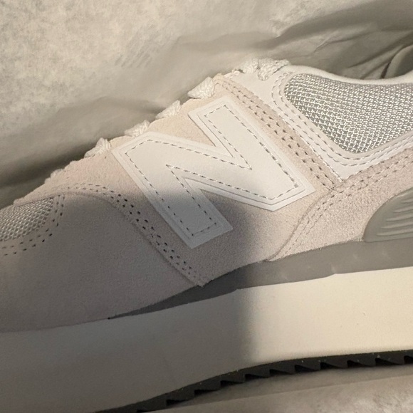 NEW BALANCE 574+ PLATFORM SNEAKER IN REFLECTION/R… - Picture 10 of 12